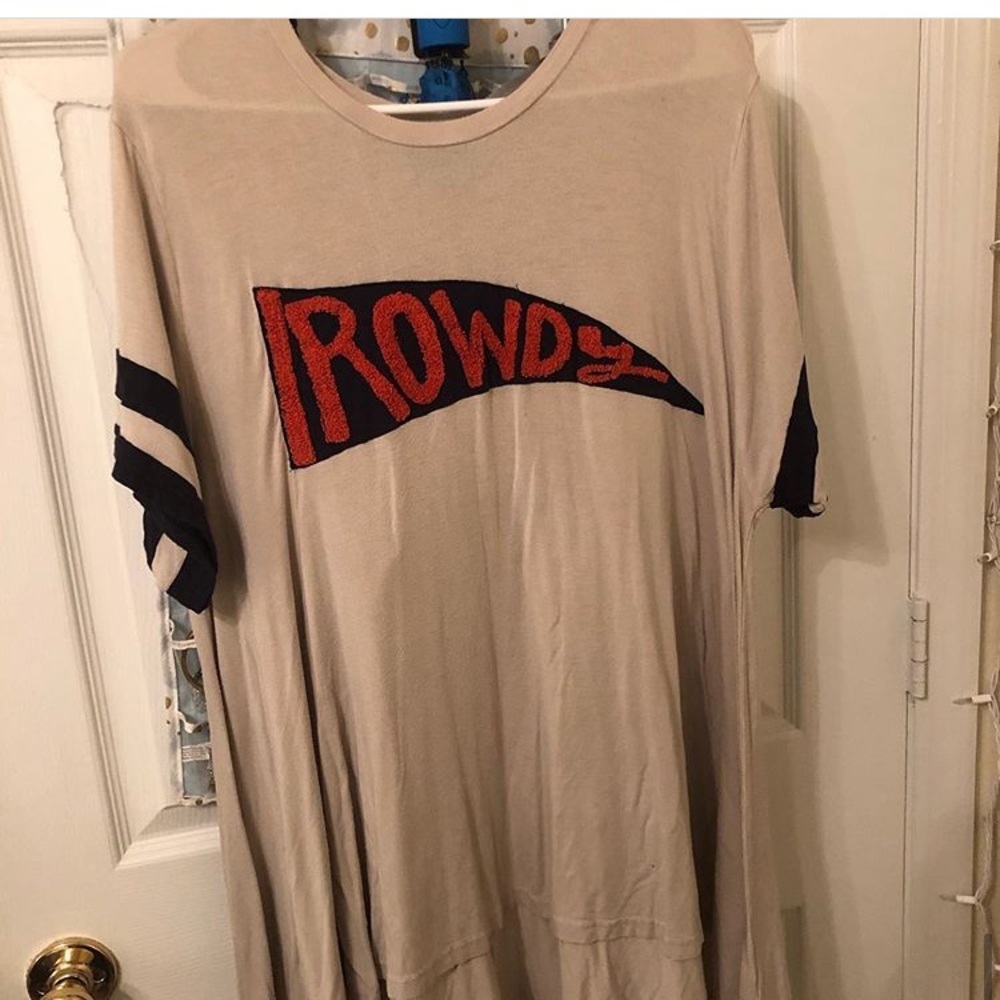 Judith March Orange and blue rowdy long top